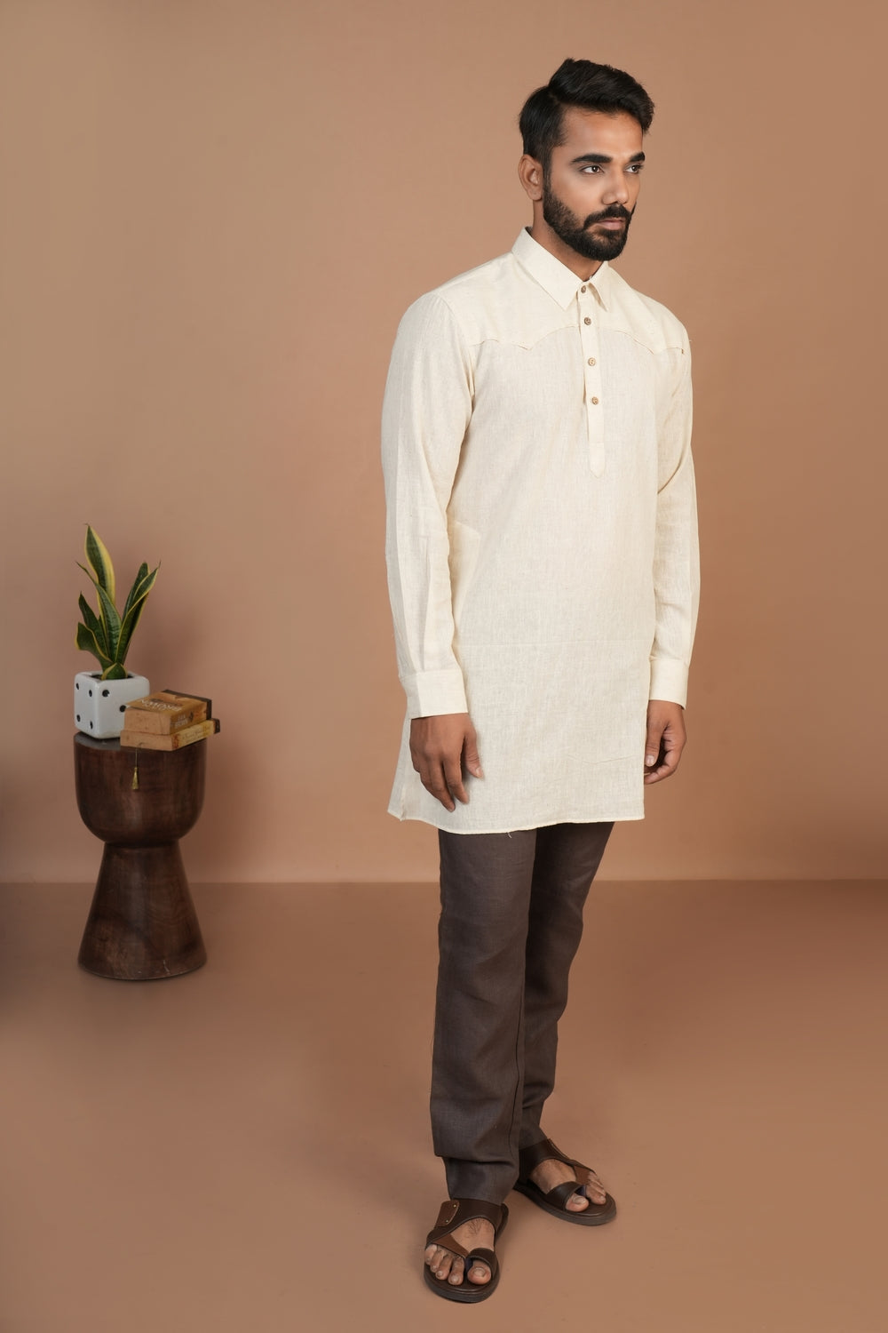 Handloom Kala Cotton Off-white Short Pathani Kurta