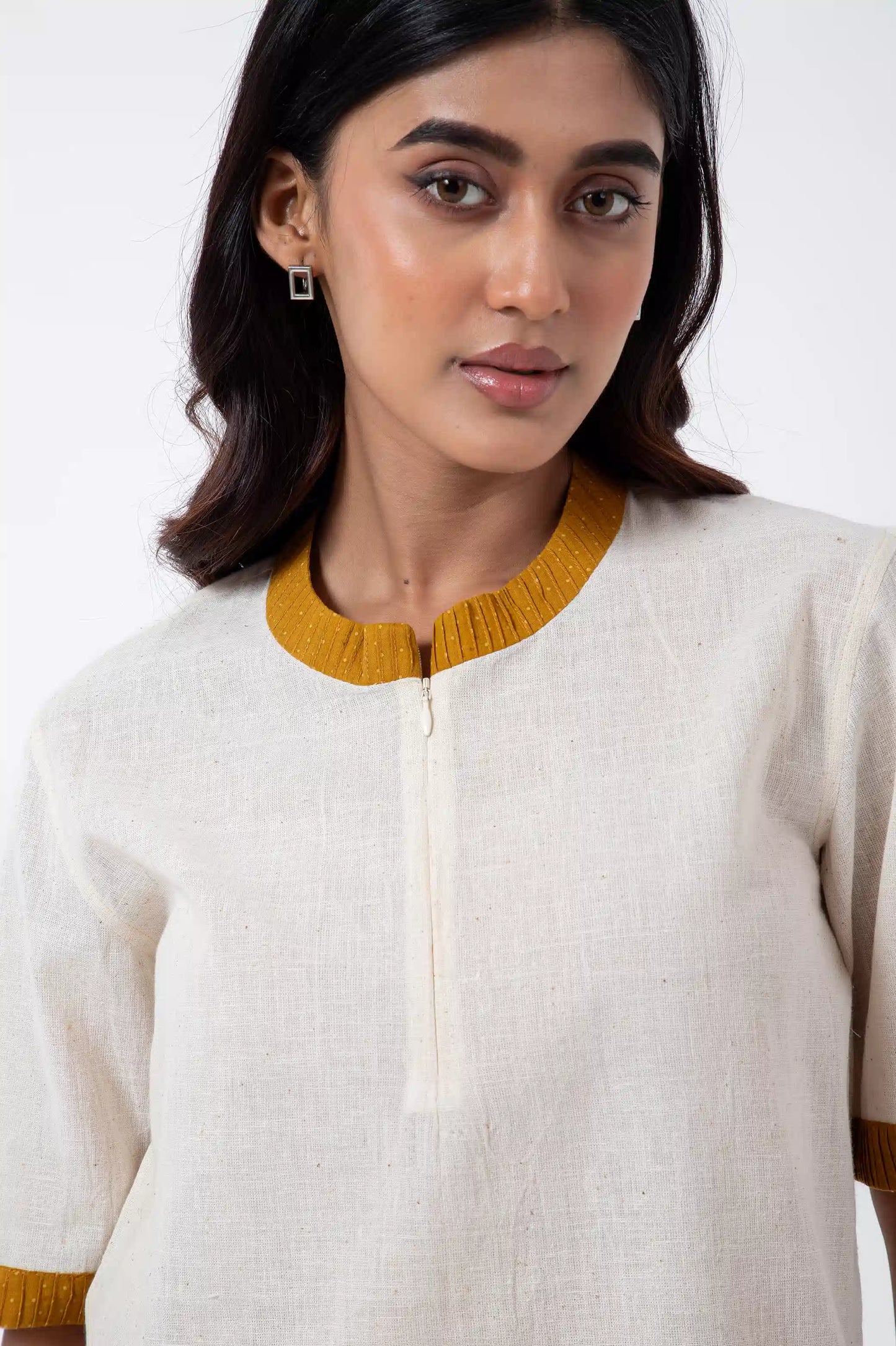 Sunshine Kala Cotton Bunkar t-shirt