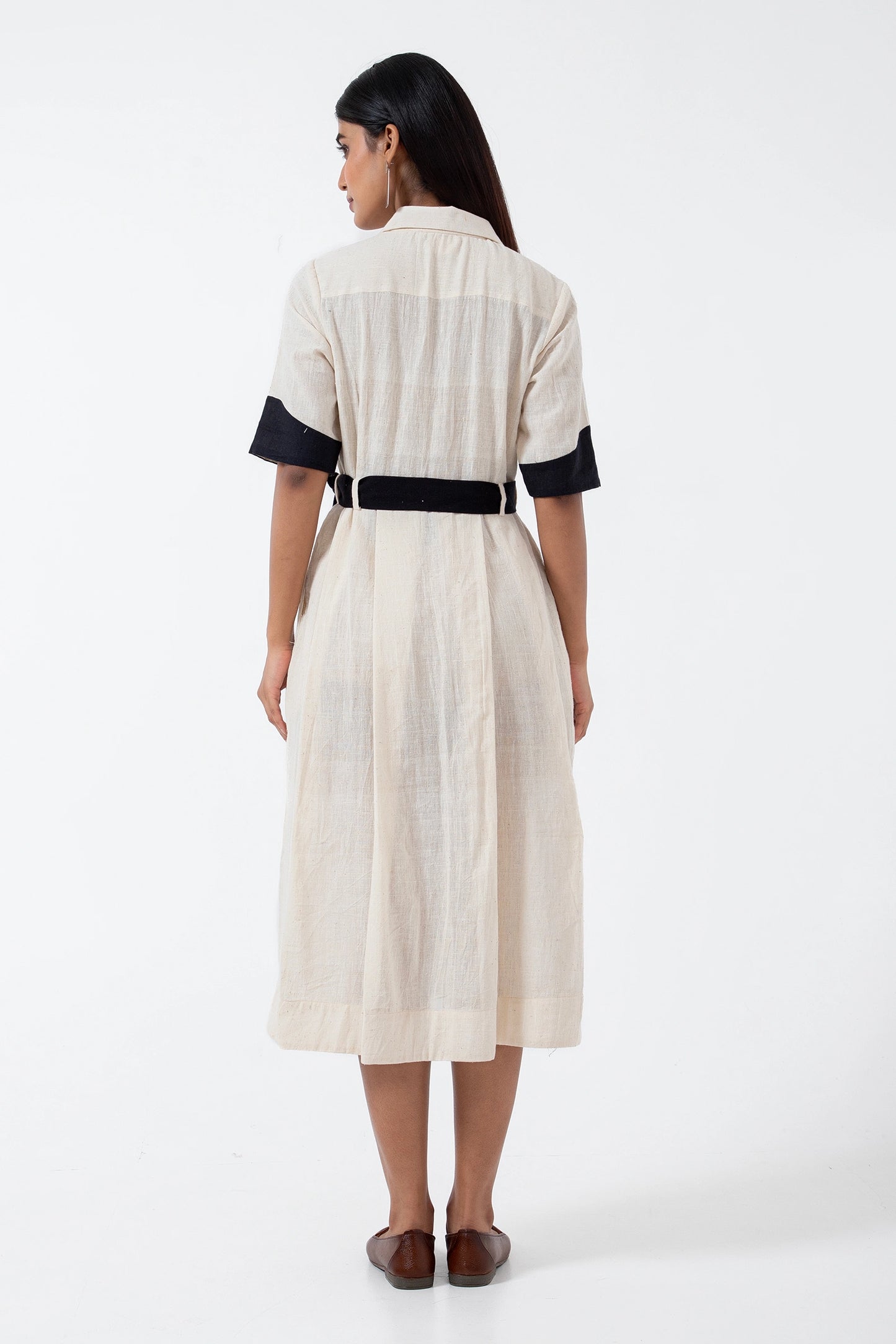 Kala Cotton Off-white Monday Dress